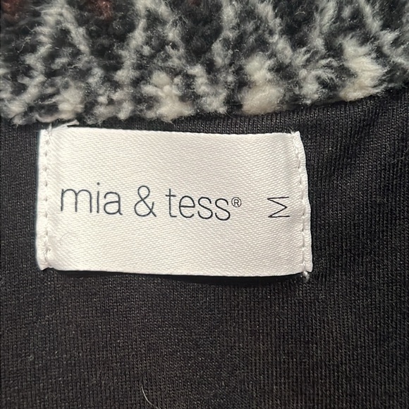 mia & tess fleece jacket - Picture 2 of 9